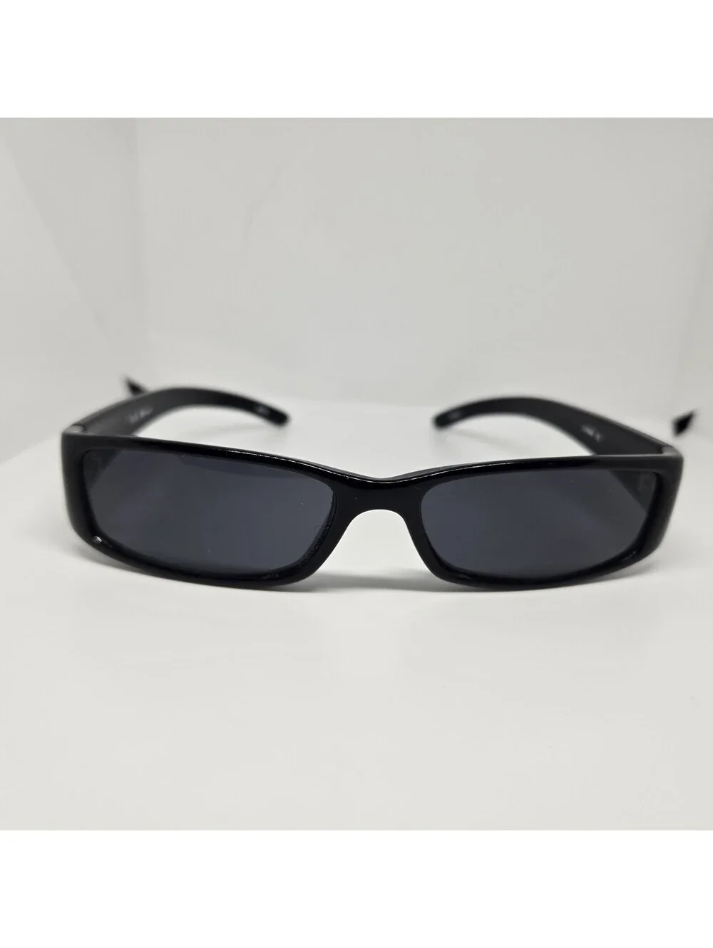 A. J. Morgan CAVA 60101 Black Sunglasses UV400 Lens AJ MORGAN